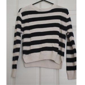 XXI Black and White Stripe Sweater Long Sleeves Women's Sz S NWOT